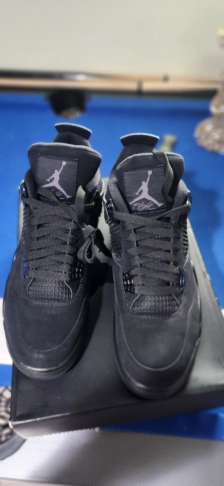 Air Jordan retro 4 black cat