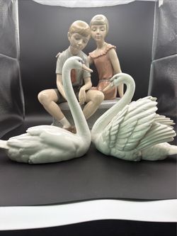 Lladro At the Pond 5049 NB130 Boy Girl Swans Figurine 12.75” REPAIRED Neck
