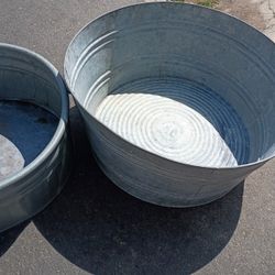 Steel Bins/// Tinas 