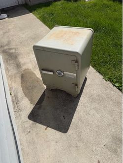 Sentry safe