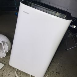 Toshiba Portable AC