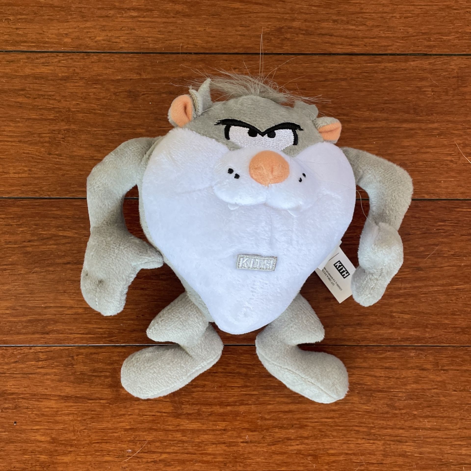 キャラクターグッズ KITH x LOONEYTUNES 8 PACK PUSH SET Kith Looney Tunes 8 Pack Plush Set for Sale in Huntington Park, CA
