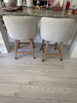 Set of 2 Upholstered Counter Stools