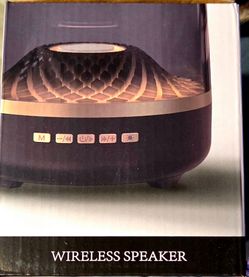 Wireless light speaker