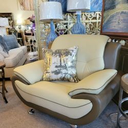 Cream/Taupe Top Grade Genuine Leather Chair New
