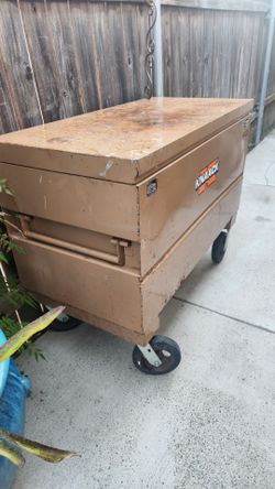 Knaack gang box storage