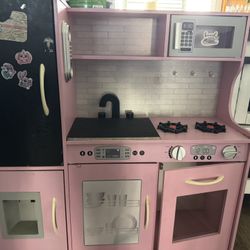 Little kitchen
