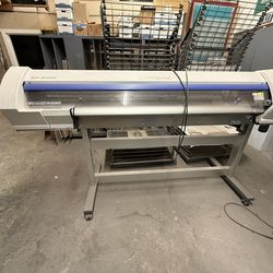Roland SP-540V digital printer.