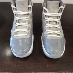 Jordan 11 Retro ( Cool Gray)