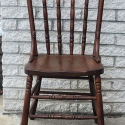 NEED GONE ASAP Vintage (Potentially Antique) Dark Brown Wood Press Back Chair