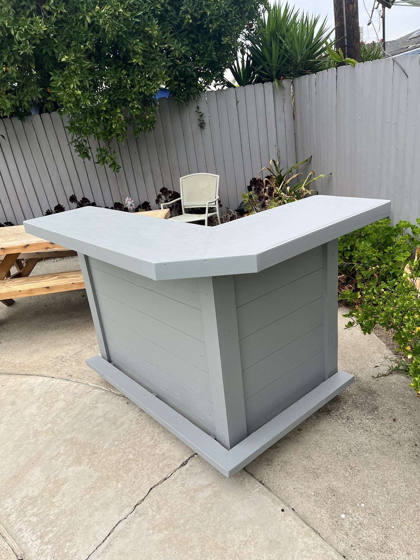 Outdoor Bar (choose Your Color)