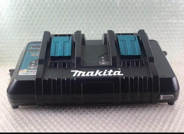 Makita
18V Dual Port Rapid Optimum Charger..$100...Firm On Price... Brand New... Pickup Only....