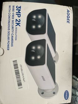 Wireless solar security cameras