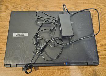 Acer Aspire ES1-512 15.6" Laptop - Pentium N3540, 4GB, 500GB - Charger Included