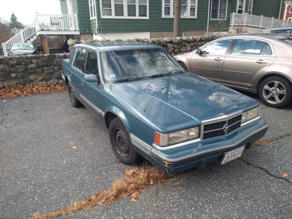 1993 Dodge Dynasty