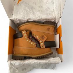 Timberland Men's 6 inch Premium Waterproof Boot - Wheat Nubuck 8.5M