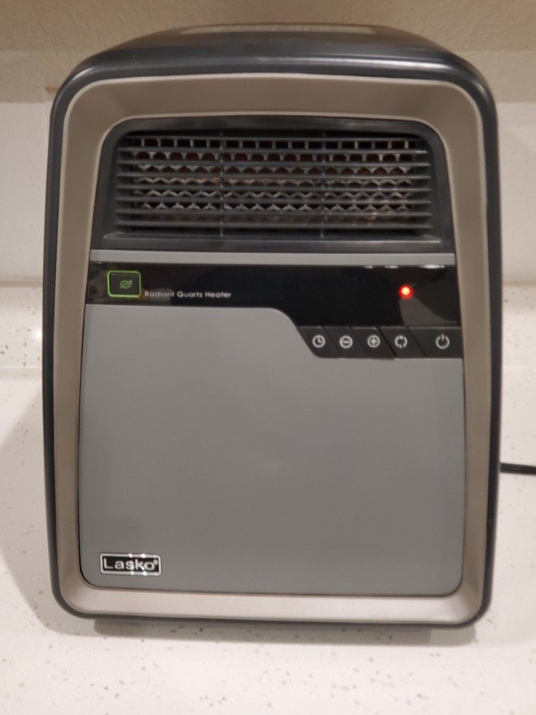 Infrared Quartz 1500-Watt Electric Portable Space Heater with Remote Control and Cool-Touch Housing by Lasko