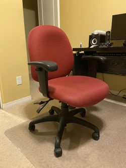 HIGH QUALITY OFFICE CHAIR