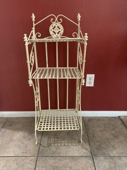 Vintage Wrought Iron Rack Garden, Kitchen, Or Bathroom 