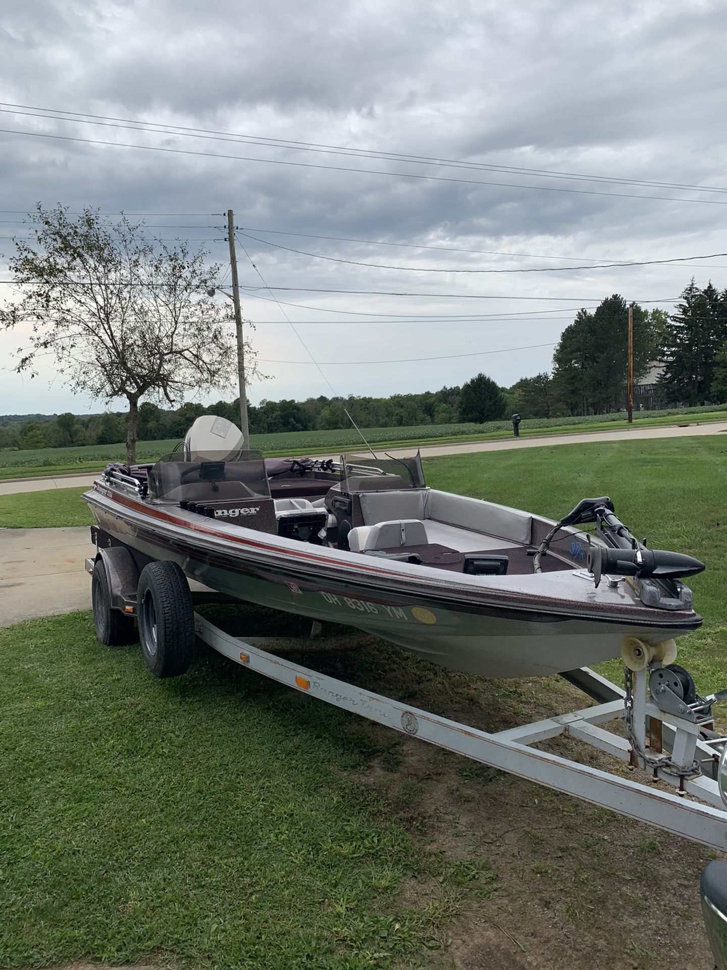 1986 Ranger Bass Boat 18’ 373 V And Trailer $3800/OBO