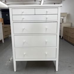 White IKEA Gullaberg 6 Drawer Dresser for Sale in Phoenix, AZ - OfferUp White IKEA Gullaberg 6 Drawer Dresser for Sale in Phoenix, AZ - OfferUp