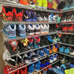 Nike Jordan Foamposite  For Sale In Great Condition  Sz 11 -11.5-12 Any Question Just Ask Serious Buyers Pleasr Smoke Pet Free Home