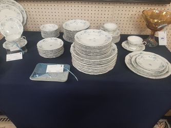 63 Pieces Of Fine China - Blue Garland 