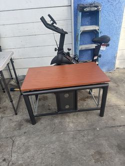 Table Stand