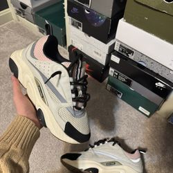 Dior B22 ‘Grey Pale Pink’