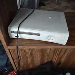 Xbox 360 120 GB And 20 Games