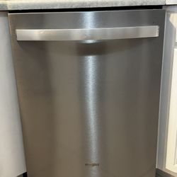 Whirlpool Stainless Steel Dishwasher 