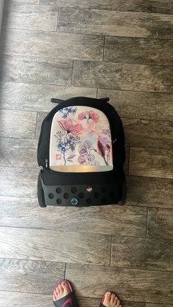 Nikidom roller  Kids Rolling Backpack excellent condition