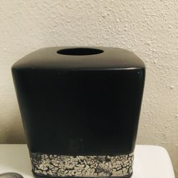 Tissue Black Box Holder