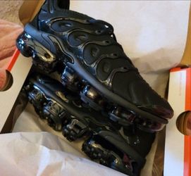 Women Nike Vapormax Plus Message Me Your Size