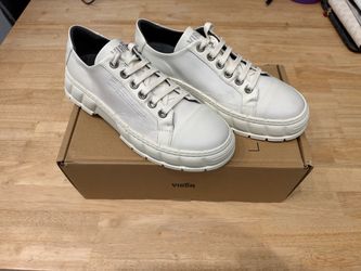 Viron White Low-Top Leather Sneakers