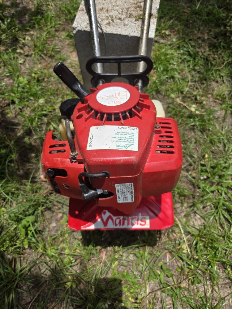 Mantis Tiller Cultivater