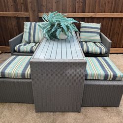 Wicker Small Patio Set w/ Cushions 