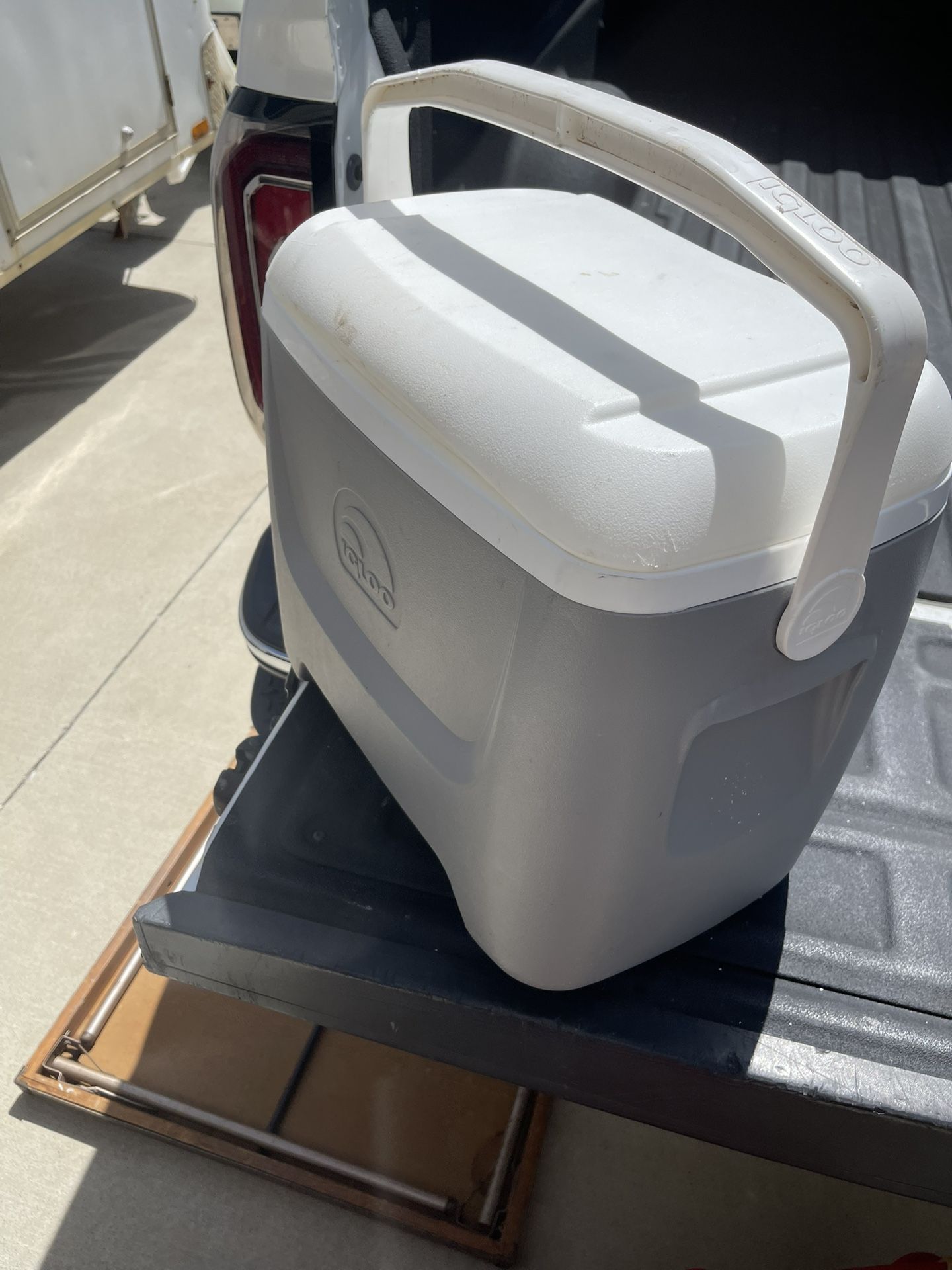 Igloo Ice Chest
