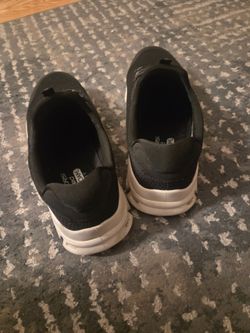 10.5 wide mens excellent condition