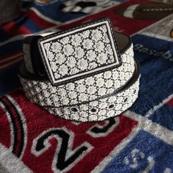 Cinto Pateado, 1000 Flores, Talla 44