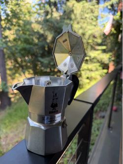 Italian bialetti espresso machine