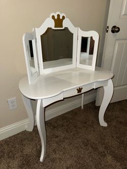 Kids Makeup Dressing Table Princess Vanity & Tri-folding Mirror White Toddler
