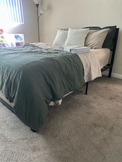 Black Metal Bed Frame