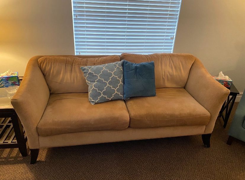  Gold Sofa 