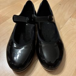 Boch Tap Shoes 5 1/2