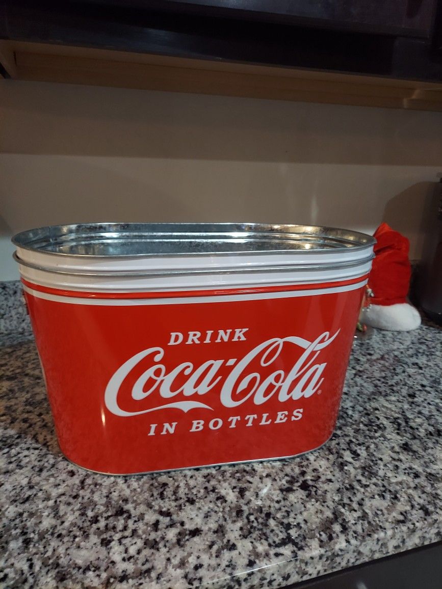 Collectible COCA COLA Beverage Tins