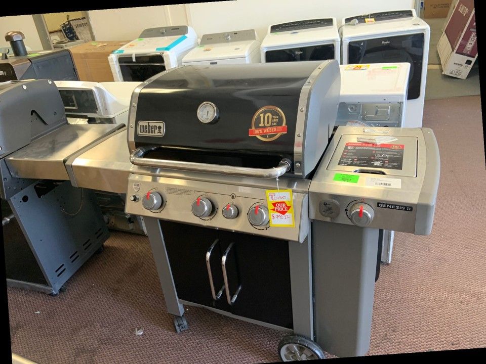 BRAND NEW WEBER  GRILL NEVER USED LIQUIDATION SALE TODAY 🔥