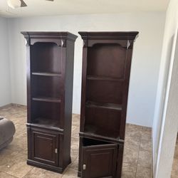 Bookseller And Couches 