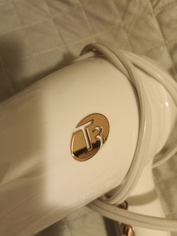 T3 Featherweight 2 Professional Salon Hair Dryer $50 Firm
