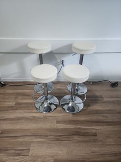 Off-white Leather Bar Stools